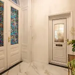 Apartment Exclusive Downtown Quentin By Prestige Homes