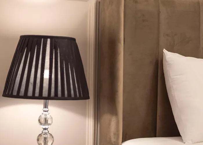 Apartment Exclusive Downtown Quentin By Prestige Homes