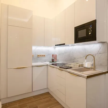 Exclusive Downtown Quentin By Prestige Homes Budapeszt