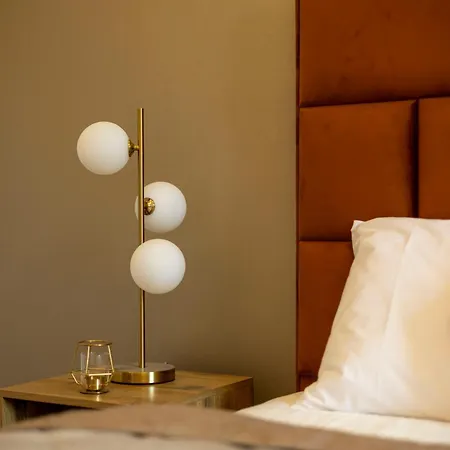 Exclusive Downtown Quentin By Prestige Homes * Budapeszt